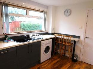 Newly refurbished 3 bedroom home in East Kilbride Vacation rental in East Kilbride