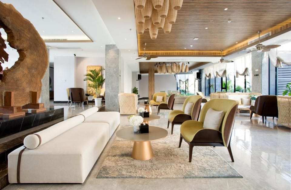 The Q Hotel & Suite  Vientiane Hotel in Vientiane