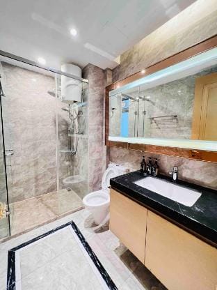 R&F/2r/JB/5minWalkTo CIQ/shaded sky bridge/Netflix Vacation rental in Johor Bahru