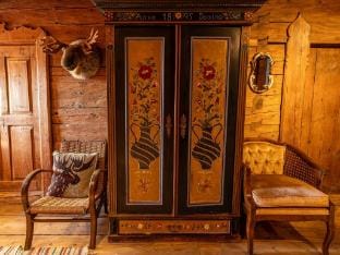 Historic farmhouse 200 years old meets new Vacation rental in Tyrol
