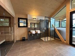 Superior chalet with sauna and hot tub Vacation rental in Carinthia, Austria