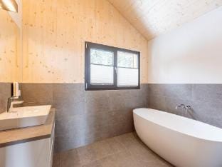 Welcoming chalet with hot tub Vacation rental in Carinthia, Austria