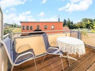 Cozy Family Stay in Petersberg Apartment in Thuringia, Germany