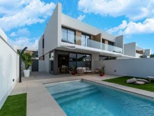 Sunny Villa by Platja Ardiaca Vacation rental in Cambrils