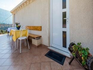 Guest House Fontana - Superior Studio with Sea View 2 Adults Apartment in Dubrovnik-Neretva County