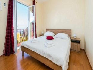 Guest House Fontana - One Bedroom Apartment with Balcony and Sea View Apartment in Dubrovnik-Neretva County