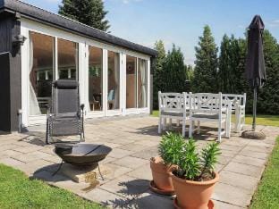 Cozy Cottage Retreat in Marielyst-By Traum Vacation rental in Væggerløse