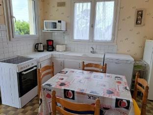 m from the sandy beach, holiday house, Ploudalmezeau Vacation rental in Ploudalmézeau