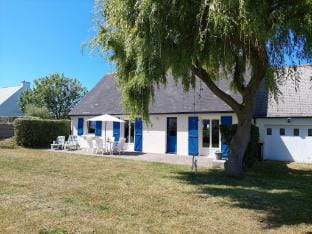 Single storey holiday home near the beach, Santec Vacation rental in Santec