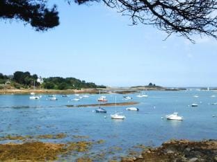 Terraced House in Lanmodez near Sandy Beaches Vacation rental in Brittany