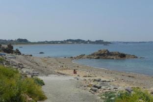 Palm garden holiday home near coast, Pleubian Vacation rental in Brittany