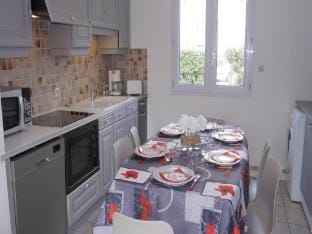 Holiday Home in Guisseny near Beaches Vacation rental in Plouguerneau