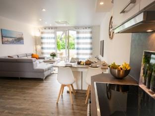 Ferienhaus mit Sauna und Jacuzzi im BALTIC VILLAGE Vacation rental in Damp