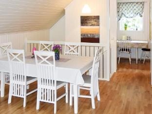Seaside Serenity in Leirvik-By Traum Vacation rental in Vestland