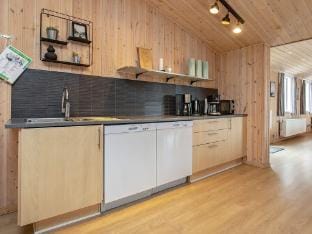 person holiday home in Oster Assels Vacation rental in Central Denmark Region