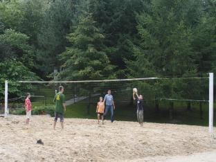 Feriensiedlung Am Grundlossee in Sewekow Vacation rental in Mecklenburgische Seenplatte