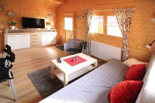 Wunderschones Blockbohlenhaus am Plauer See Vacation rental in Plau am See