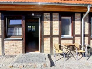 Ferienhof Neuendorfkrug, Lutow Apartment in Mecklenburg-Vorpommern, Germany