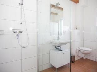 Ferienhof Neuendorfkrug, Lutow Apartment in Mecklenburg-Vorpommern, Germany