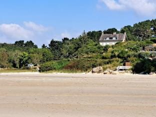 Villa in Brittany with Panoramic Sea Views Vacation rental in Finistere
