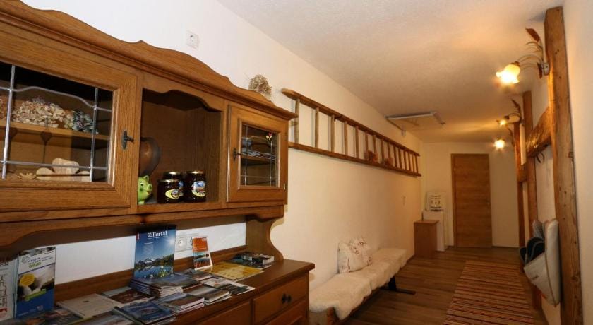 Apartment in Fugen near Spieljochbahn Apartment in Uderns