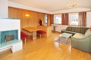 Chalet in Muhltal near Kitzbuhel Ski Slopes Vacation rental in Salzburgerland