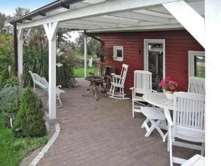 Holiday Home on Lake Ostrowo near Baltic Sea Vacation rental in West Pomeranian Voivodeship, Poland