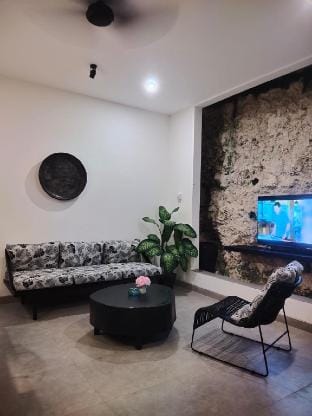 Cozy 2BR Villa w/ Pool
Arthana Diamond Vacation rental in Kuta Selatan