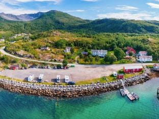 person holiday home in STONGLANDSEIDET Vacation rental in Nordland, Norway