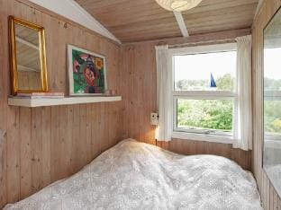 person holiday home in Hojslev Vacation rental in Central Denmark Region