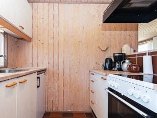 person holiday home in Hvide Sande Vacation rental in Hvide Sande