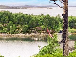 person holiday home in Aure-By Traum Vacation rental in Trondelag