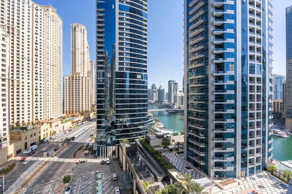 Silkhaus Dubai Marina Studio | Bay Central Tower Apartment in Dubai