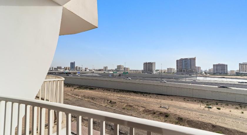 Silkhaus Binghatti Pearl Tower | Luxury Studio Apartment in Dubai
