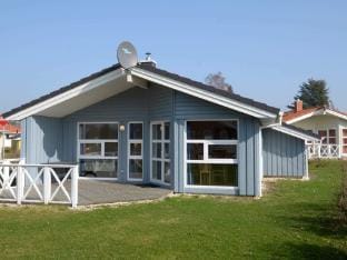 person holiday home in GROEMITZ Vacation rental in Grömitz