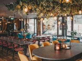 Inviting hotel room with free breakfast Vacation rental in Gothenburg