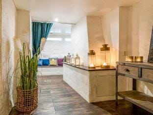 Star Room with Free Breakfast and Spa Bath Vacation rental in Gothenburg