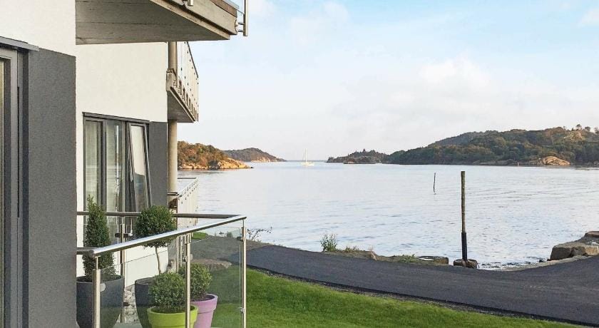 person holiday home in FARSUND Apartment in Rogaland