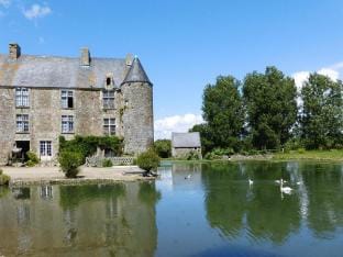 Manor near Mont St. Michel and Contentin Beaches Villa in Portbail