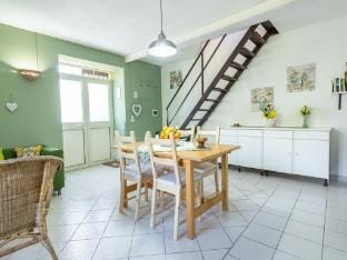Relaxing Escape in Francavilla Vacation rental in Sicily