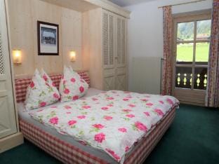 Apartment in Krimml with parking space Apartment in Salzburgerland
