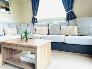 Barn Owl Lodge Campground/ 
RV Resort in England