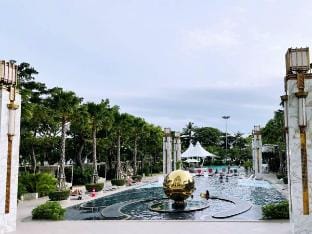 Jomtien Beach Apartments Apartment in Pattaya City