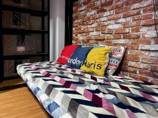 Stylish Studio Dave Apt Depok Vacation rental in Jakarta