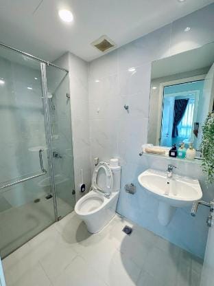 HHomes -2BR Nice View & Pool GYM at Masteri An Phu Apartment in Ho Chi Minh City