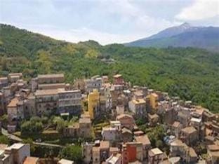 Holiday Home Sicily near Mount Etna Vacation rental in Sicily