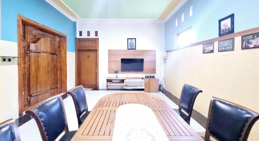 Joglo Dhepis Syariah Borobudur Magelang RedPartner Hotel in Special Region of Yogyakarta