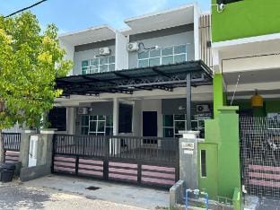 Lovely Home in Kuala Terengganu Vacation rental in Terengganu, Malaysia