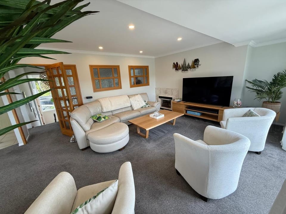 Waiake Beach Apartments Apartment in Auckland