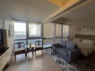Condo Unit in Eastwood City - Serene Space Apartment in Pasig